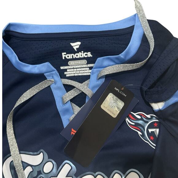 NWT! Fanatics Tennessee Titans Navy Lace-Up Rhinestone Bling T-Shirt - Size XS - Picture 6 of 6